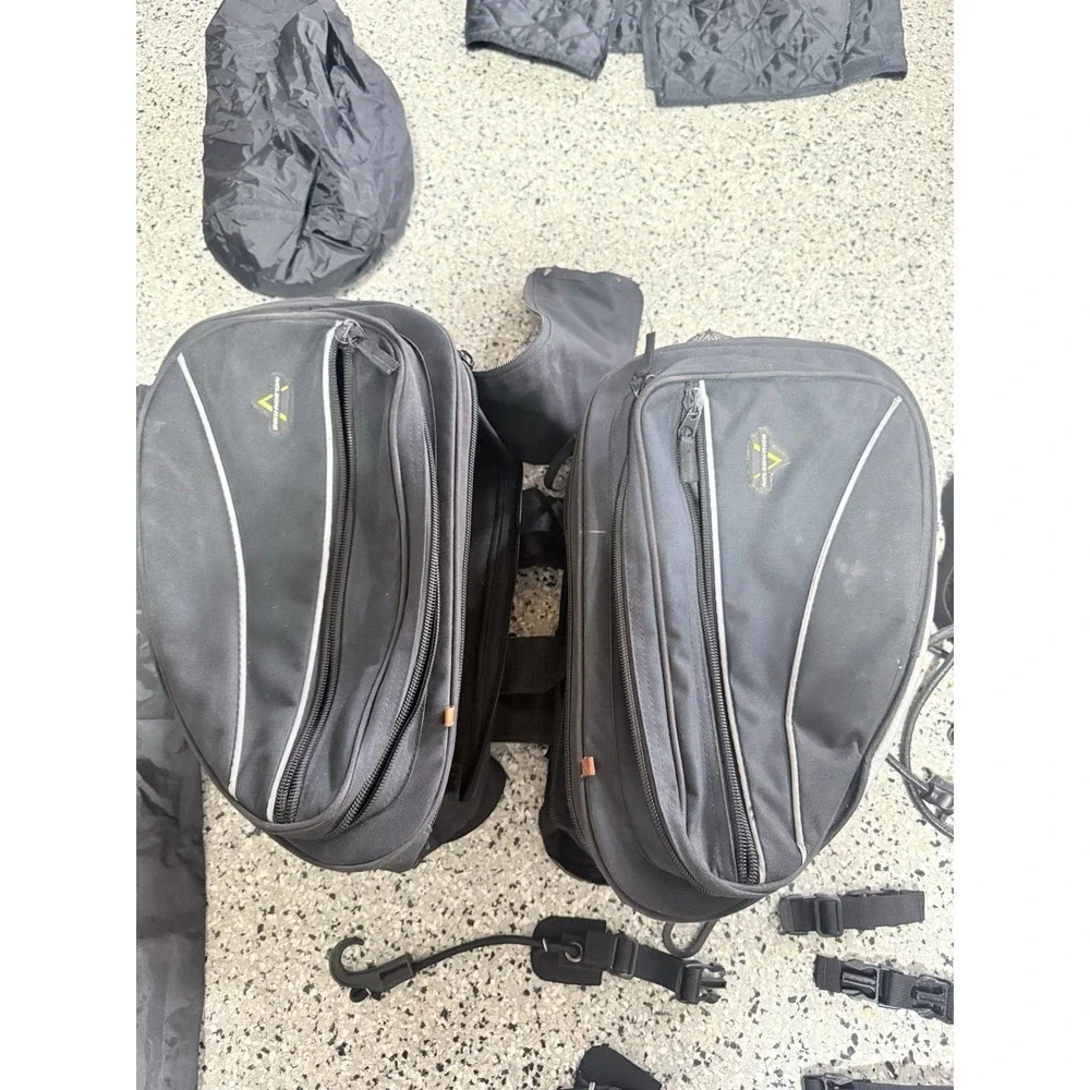 Nelson-Rigg Motorcycle Saddlebags w/BILT Rain Gear, Alter Ego Vest & HD Boot Set - Picture 10 of 13
